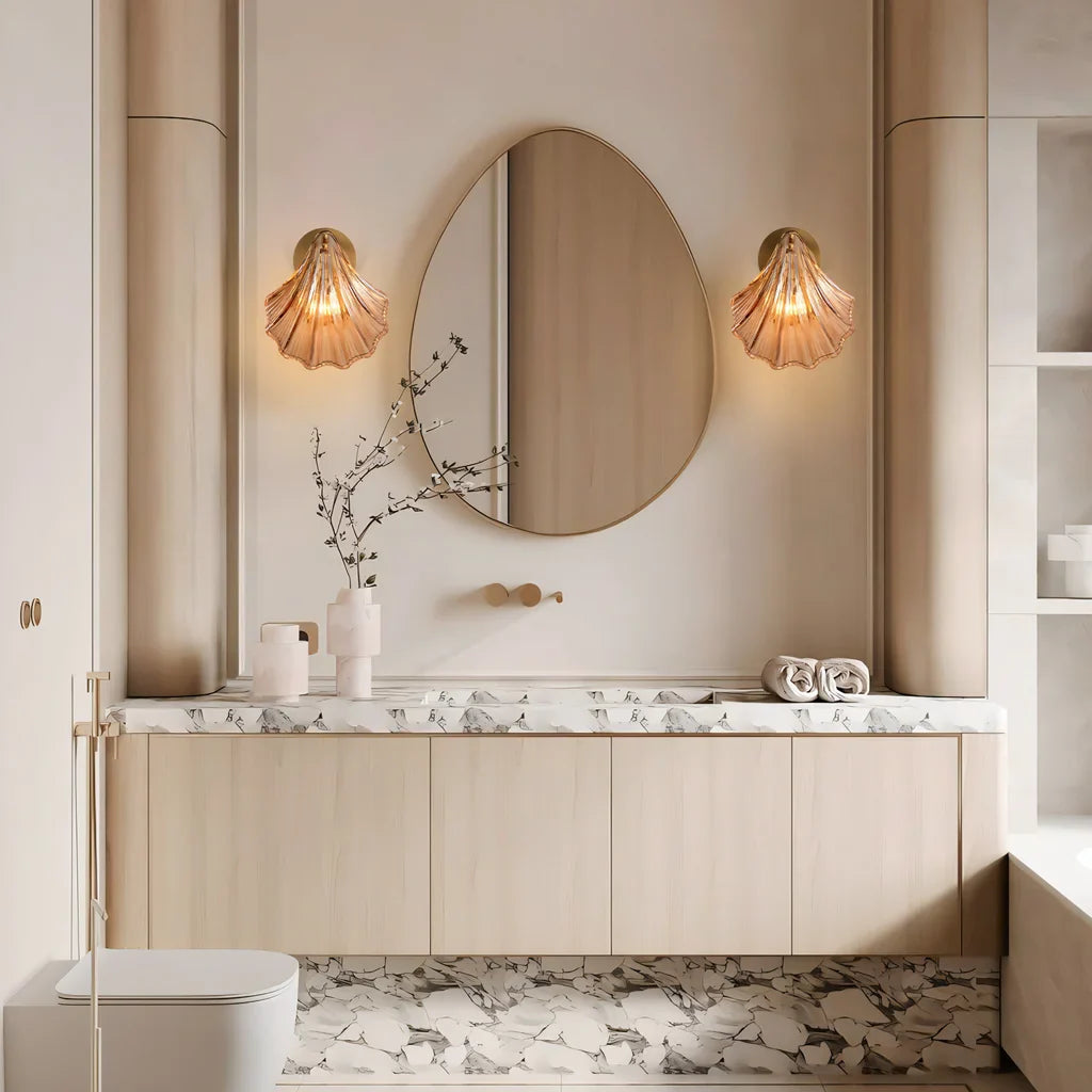 מנורת קיר צדף – תאורה אלגנטית וימית