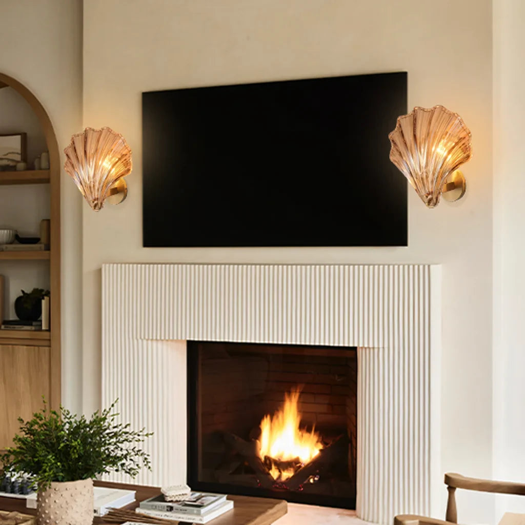 מנורת קיר צדף – תאורה אלגנטית וימית