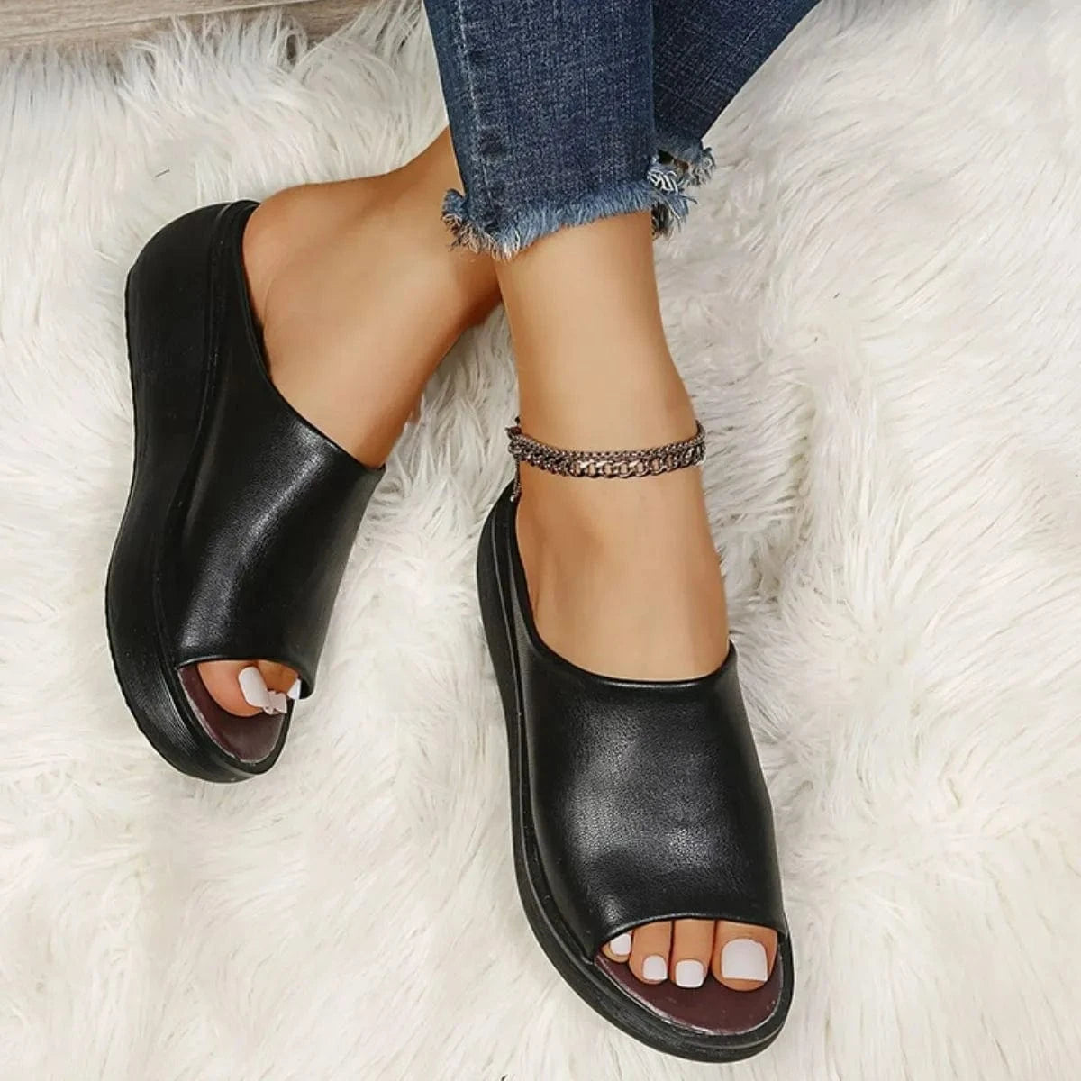 Sandálias de Plataforma — Com Ponta Aberta Elegantes