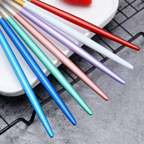 Conjunto de Talheres 24 Peças – Acabamento Chic Para Mesa Refinada