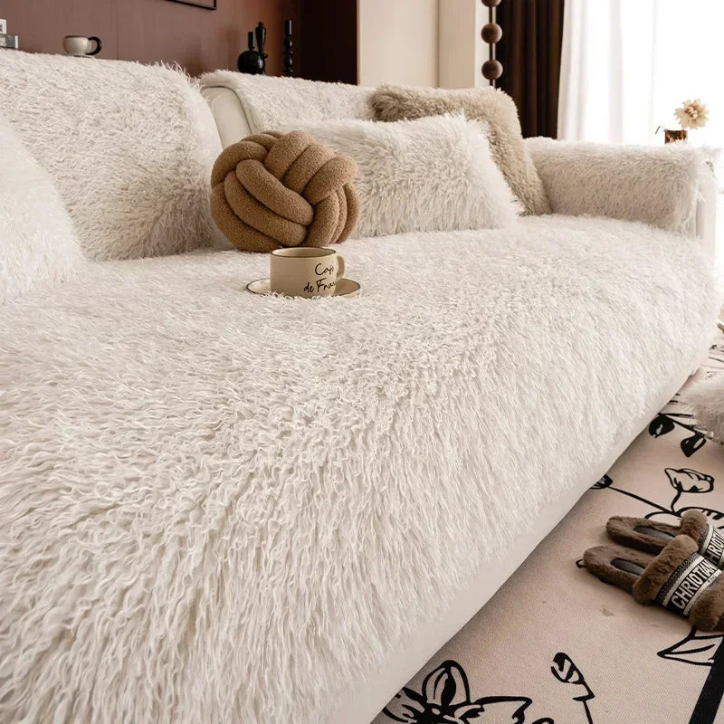 Blødt plys-sofaovertræk - absolut komfort og elegant stil