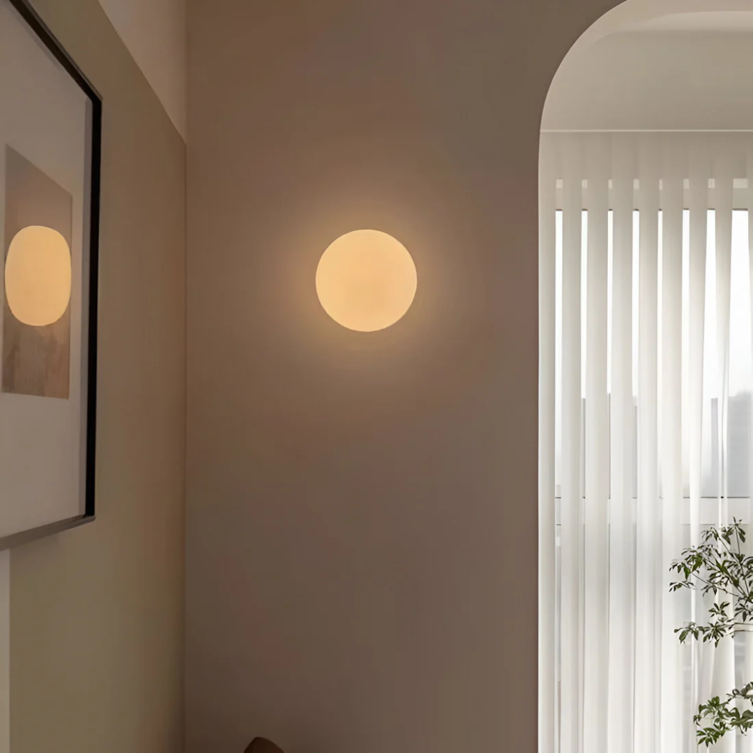 Aplique de Pared de Vidrio – Elegancia y Luz Sutil 