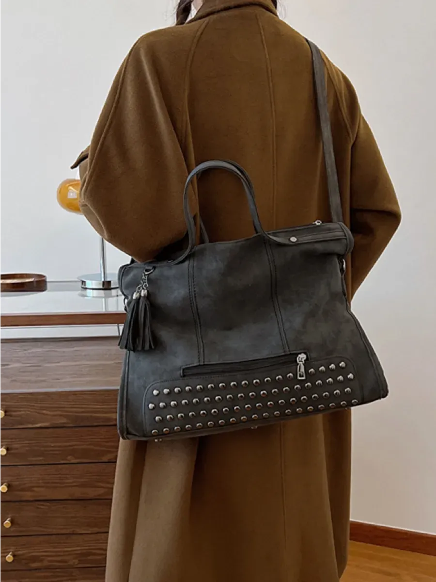 Σάντρα | Τσάντα Χειρός Πολυτελείας – Διακριτικότητα και Άνεση Χρήσης 