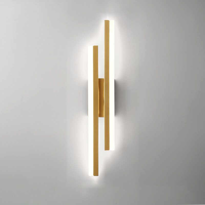Lampa ścienna LED – nowoczesny styl pionowy 
