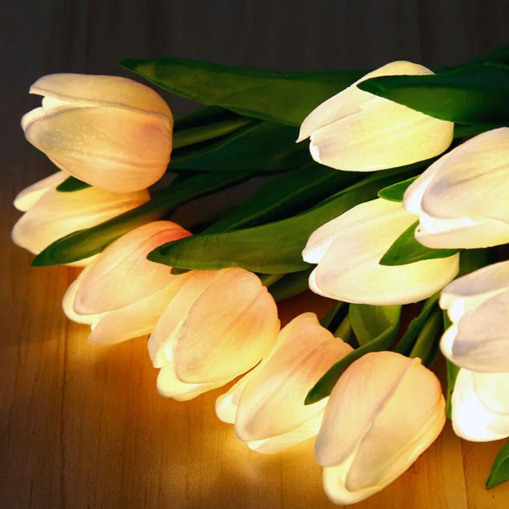 Decorative Tulip Lamp – Warm and Refined Atmosphere 