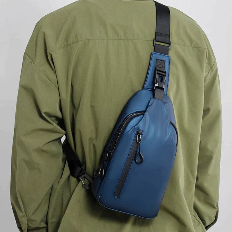 Waterproof Secure Shoulder Bag – Practical and Water-Resistant 