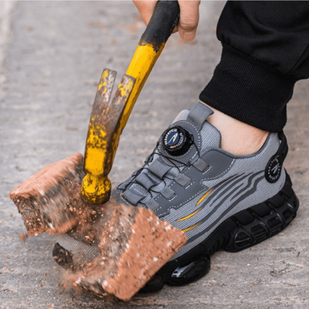 Safety Shoes – Enhanced Protection and Daily Comfort 