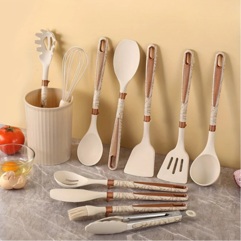 Silikoniastiasarja - kestävyys, joustavuus ja moderni muotoilu