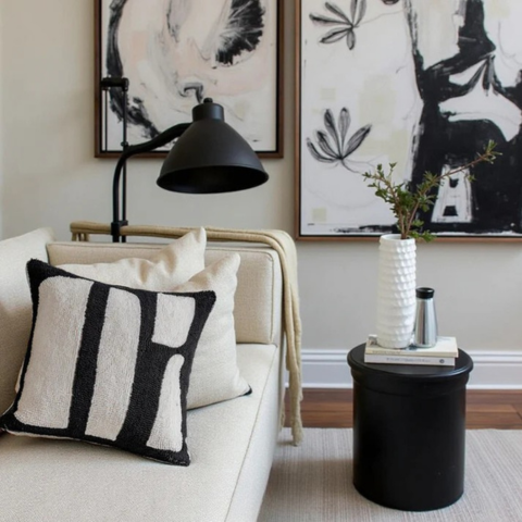 Decorative Cushion with Zebra Pattern – Wild and Elegant Touch 