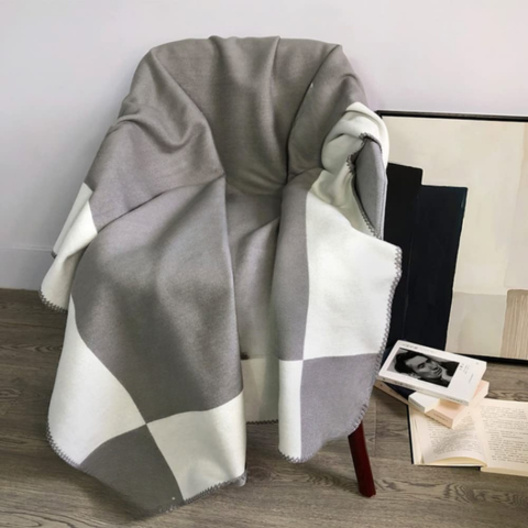 Károvaný vzor – Moderná elegancia a útulné pohodlie 