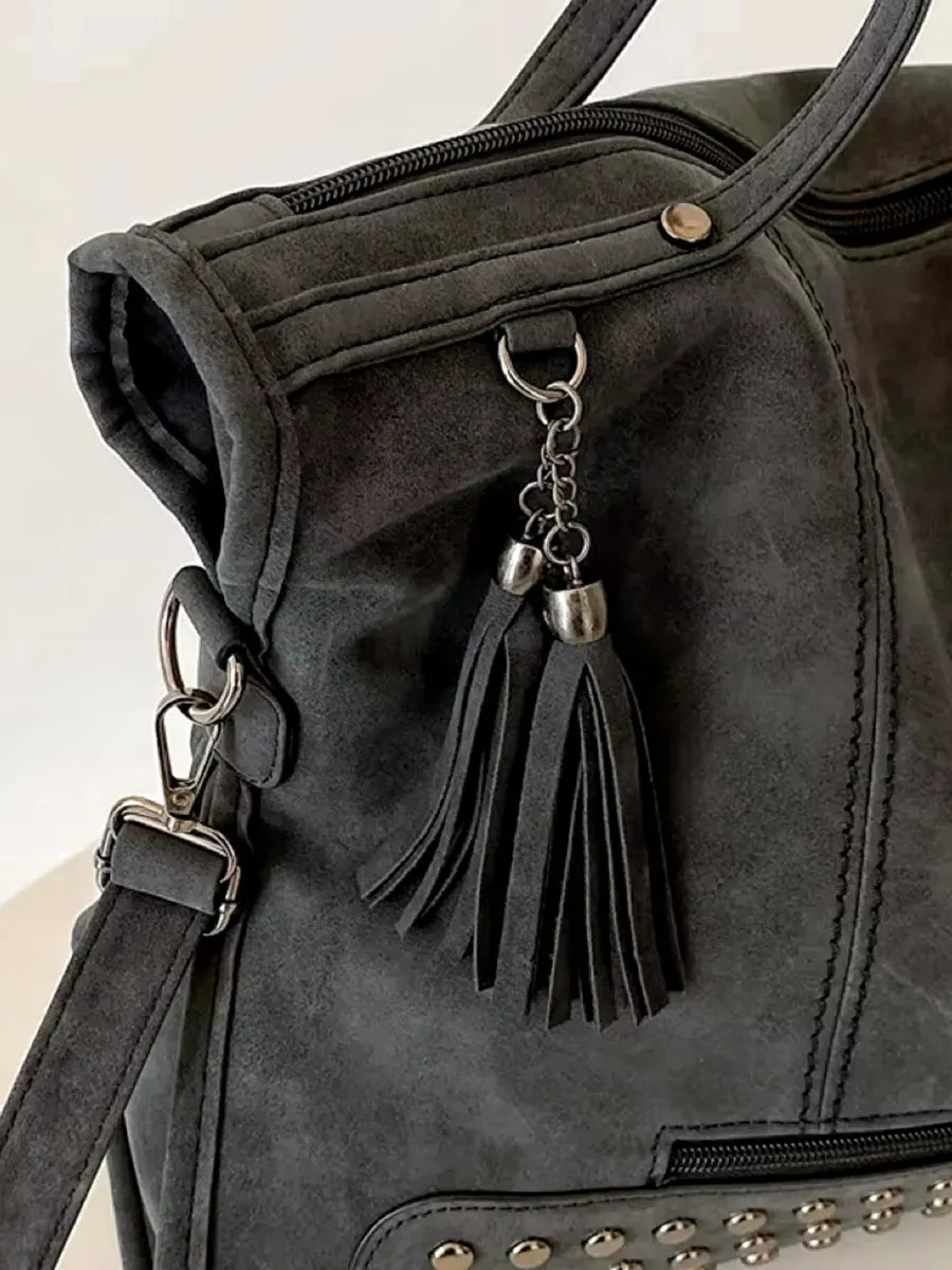 Σάντρα | Τσάντα Χειρός Πολυτελείας – Διακριτικότητα και Άνεση Χρήσης 