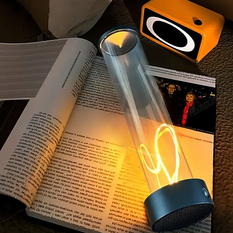 LED Asztali Lámpa - Modern és Elegáns Világítás 