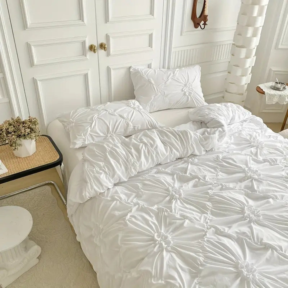 Floral Bed Set With Ruffled Details 