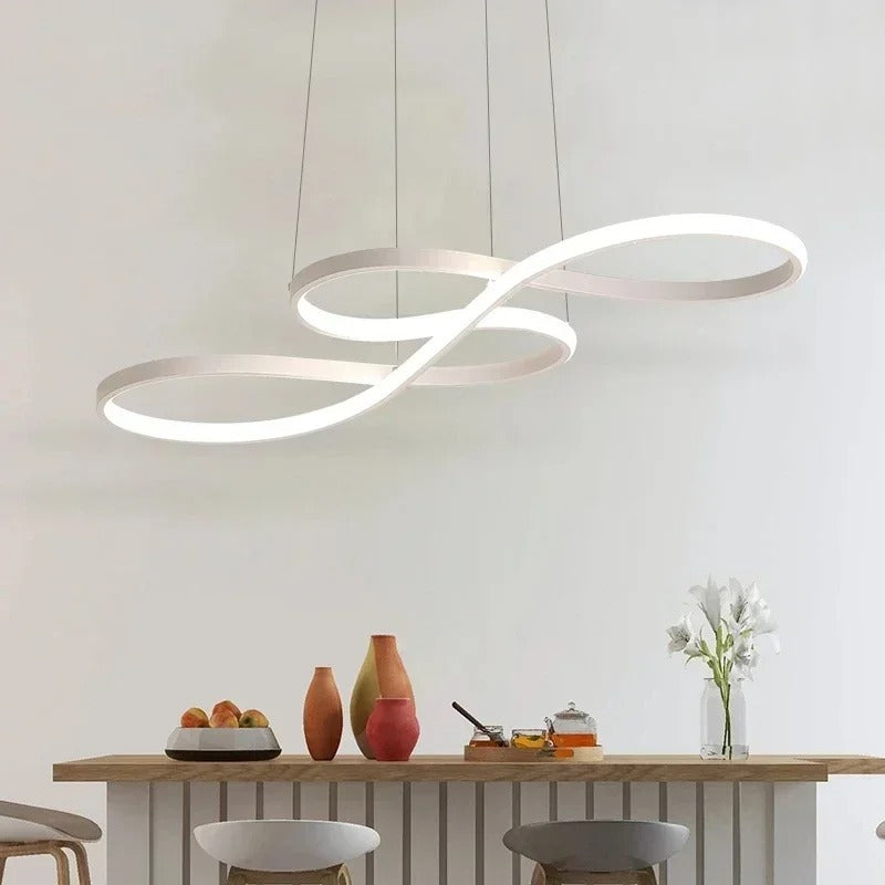 Suspensión LED Moderna en Anillos – Diseño Elegante y Futurista 